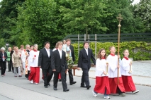 lichterprozession zur sankt-georgs-kirche 